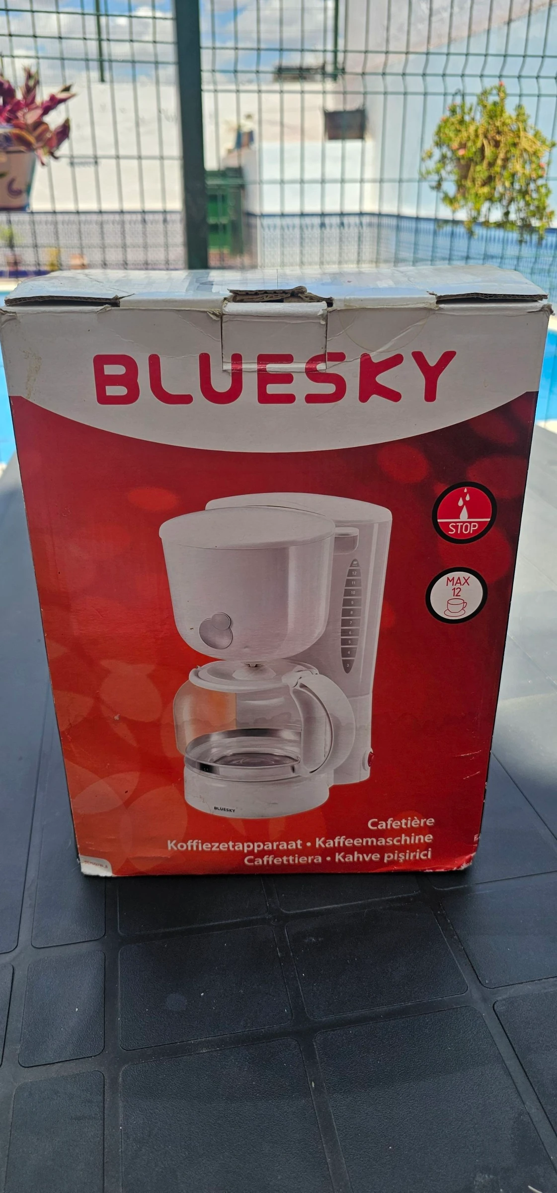 Coffee maker with reusable filter – photo 13